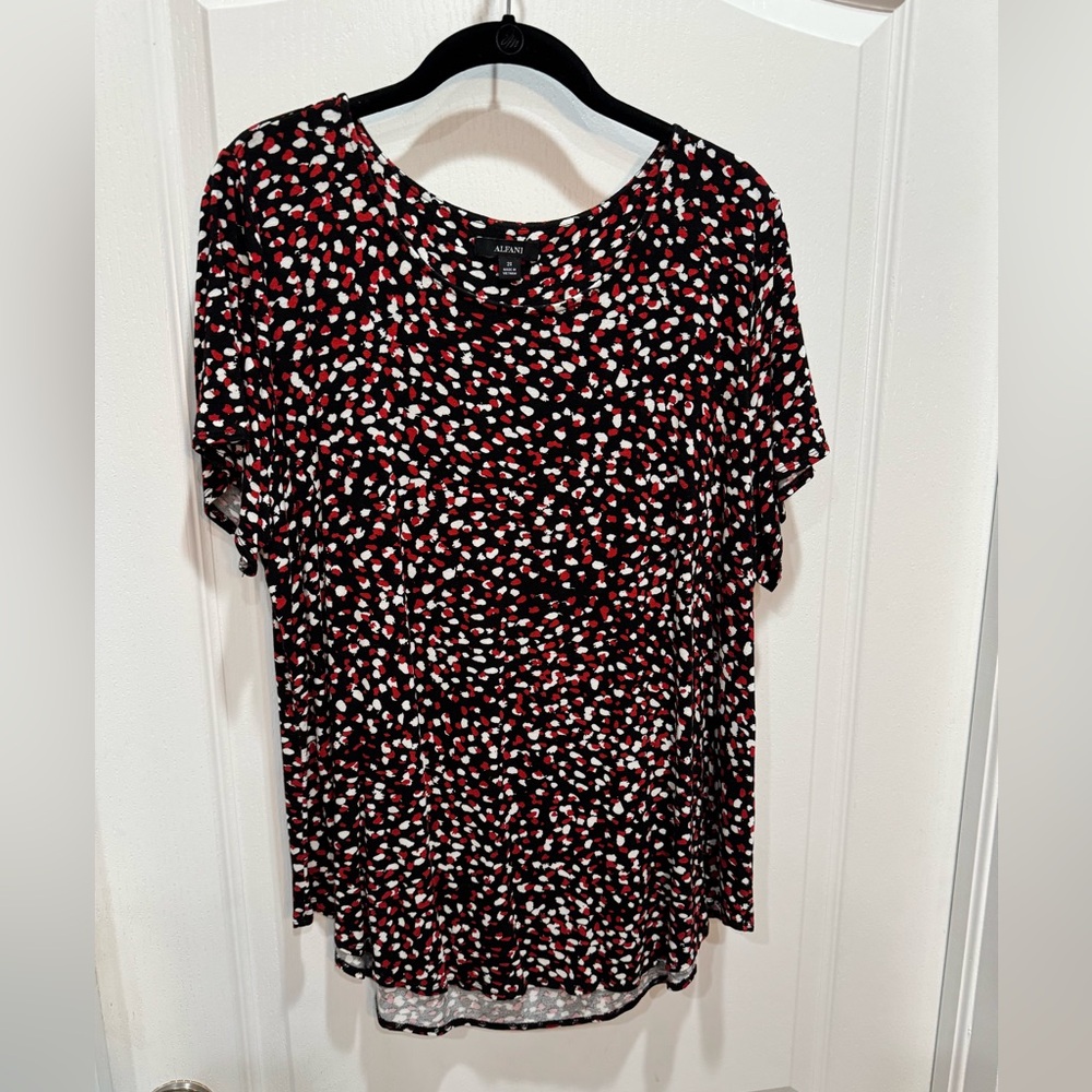 Alfani Short Sleeve Boat Neck Top Size 2X NWOT